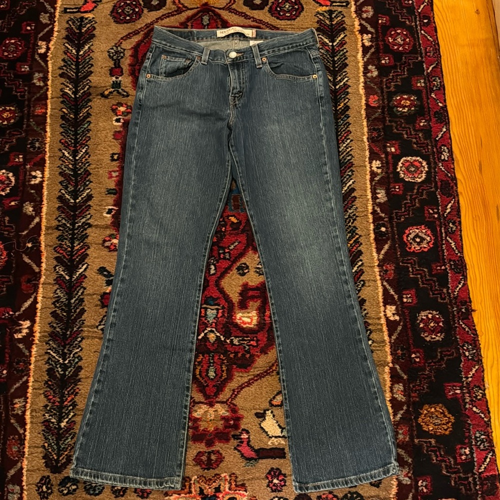 Levi jeans nouveau boot cut 515 size 6m